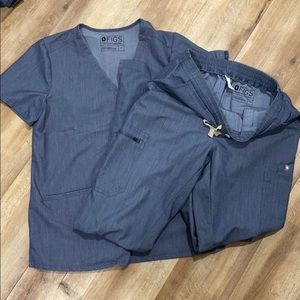 Figs heather denim scrub top/pants